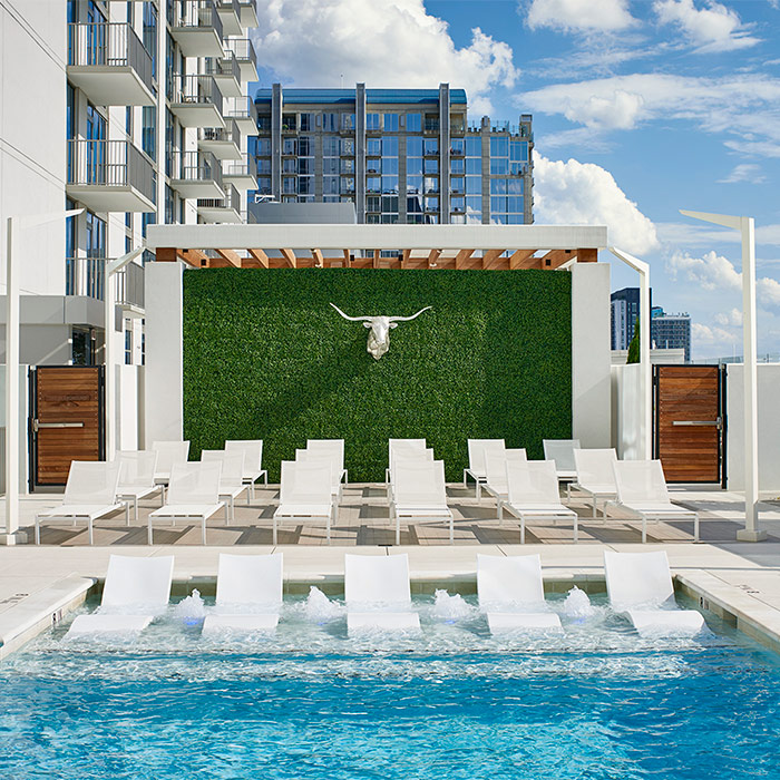 The Hue Midtown